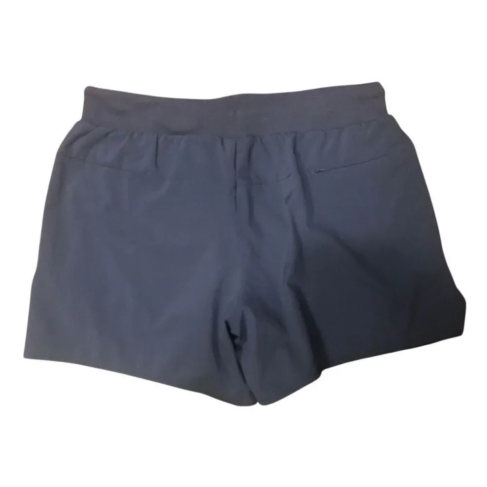 Brisas athletic Shorts in the color cashmere blue, featuring a high waistband, i
